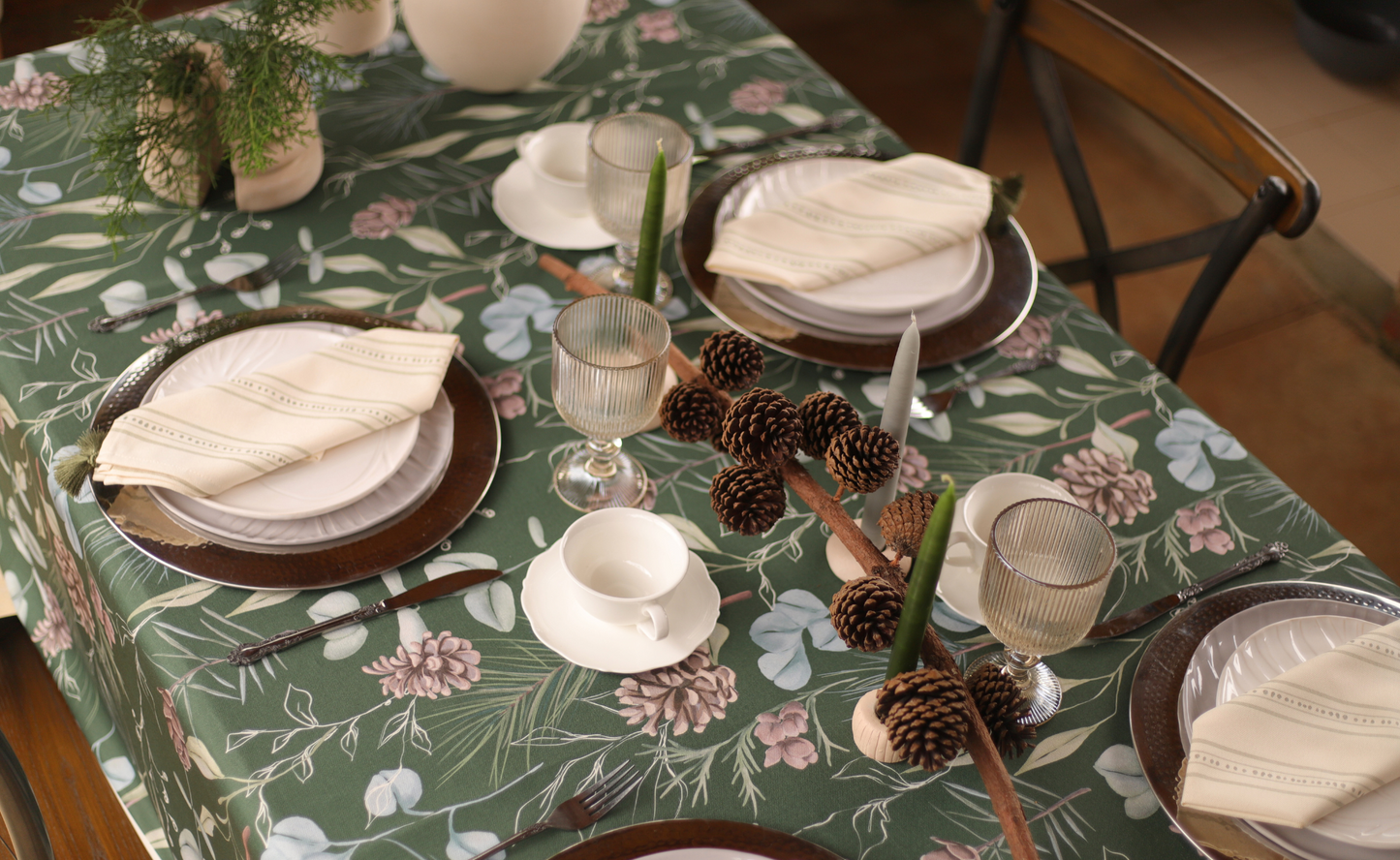 Evernight Tablecloth