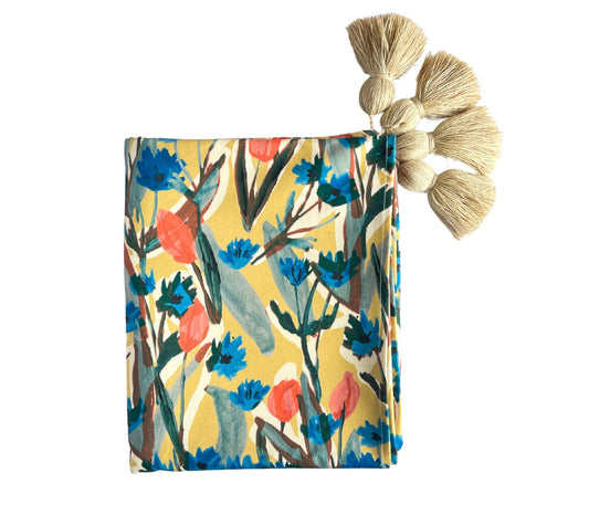 Tulip Table Runner
