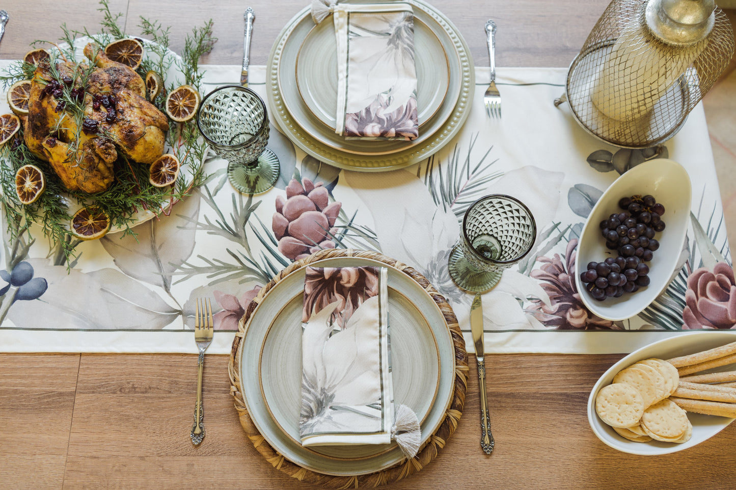 Everleaf Table Runner