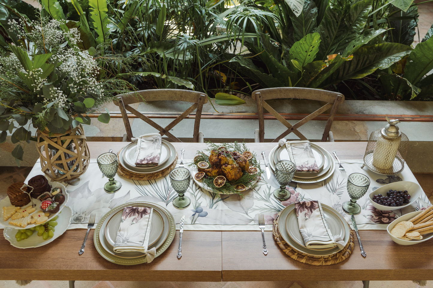 Everleaf Table Runner