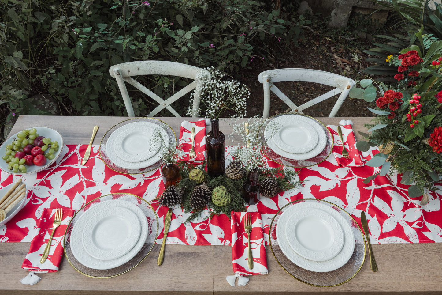 Carmine Table Runner
