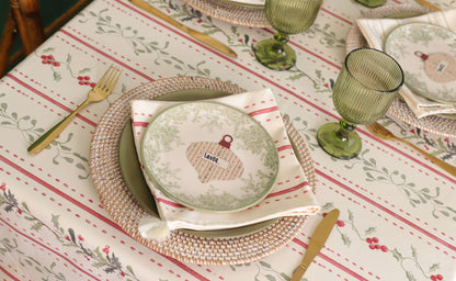 Berryline Tablecloth