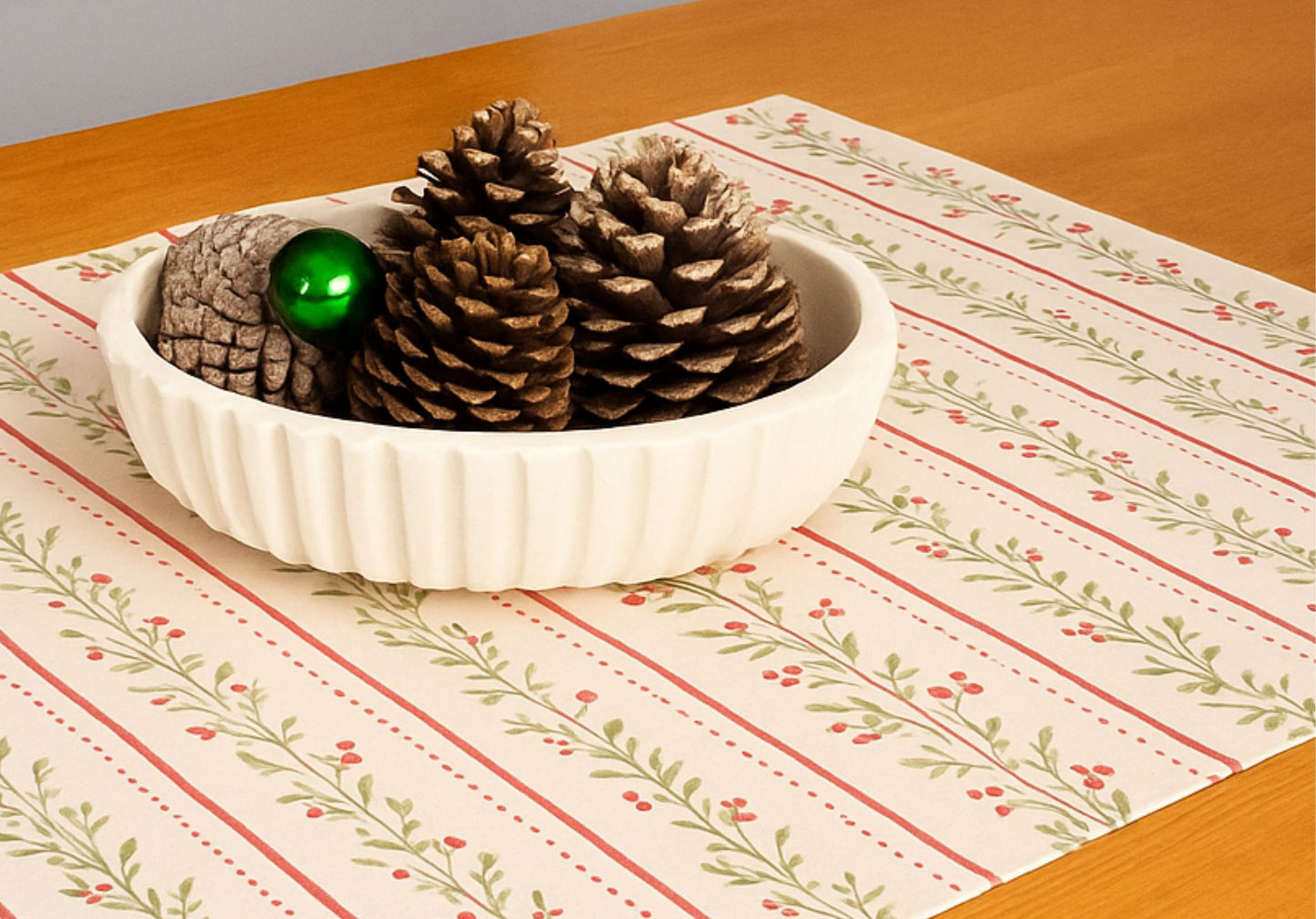 Berryline Gift Wrap