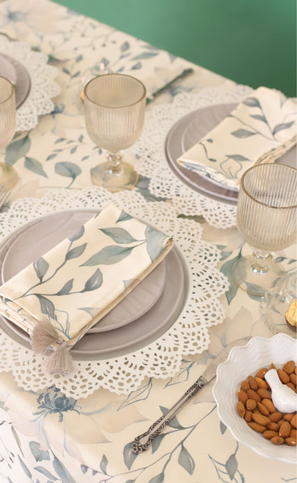 Snowleaf Tablecloth