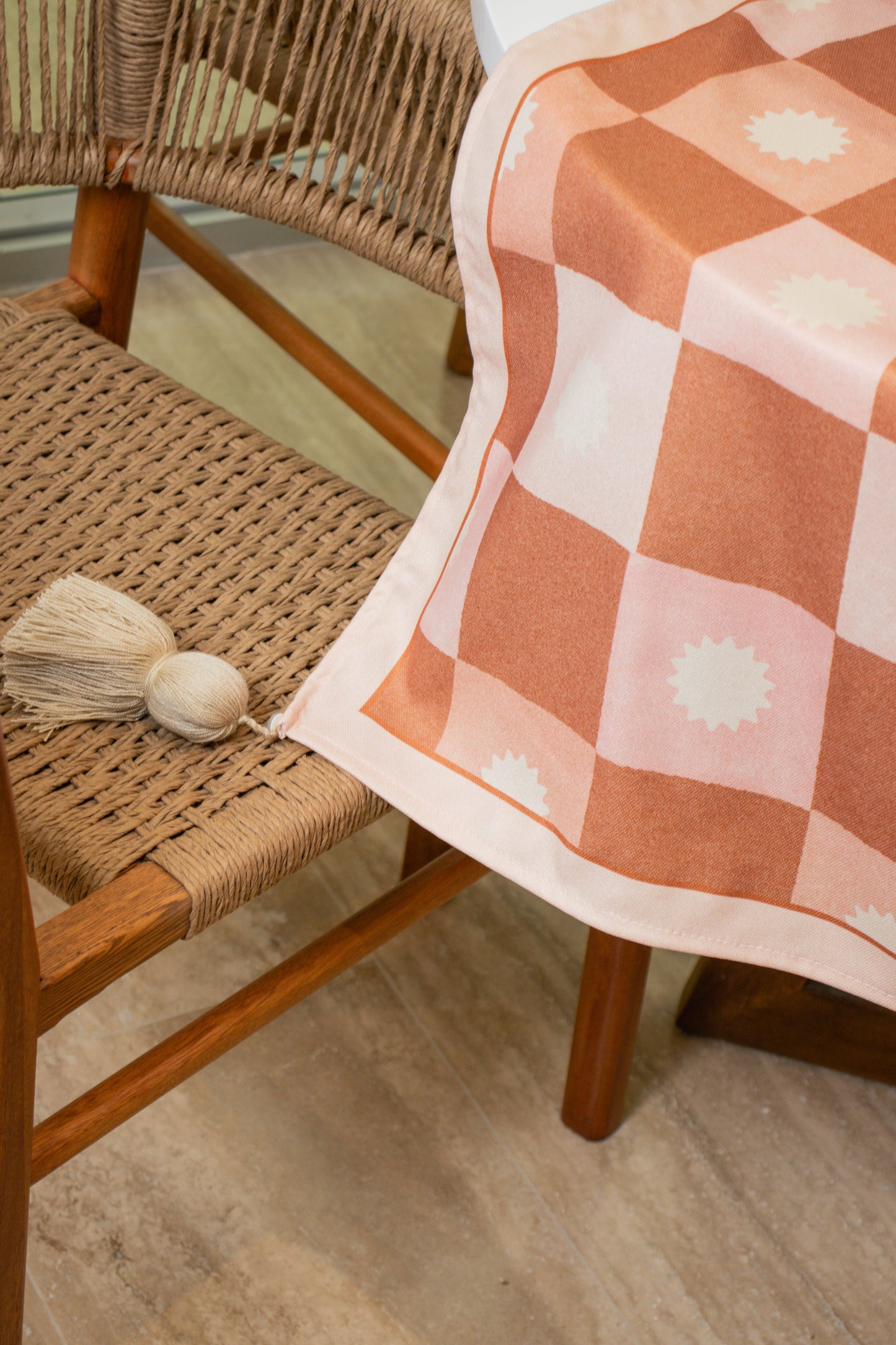 Grid Table Runner