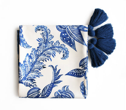 Costa blu Table Runner